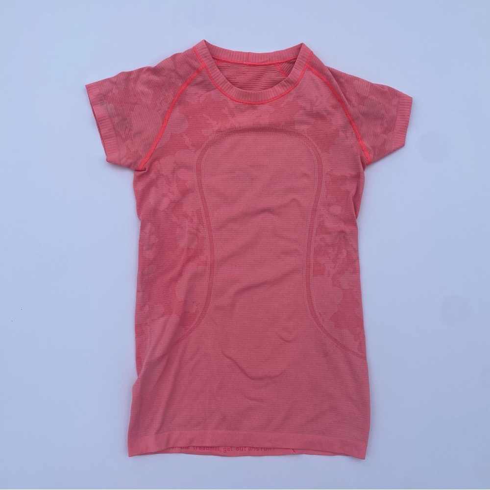 LULULEMON BUNDLE ATHLETIC SHIRTS